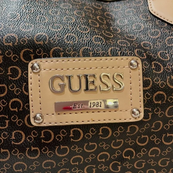 GUESS Monogram Purse - Picture 3 of 4